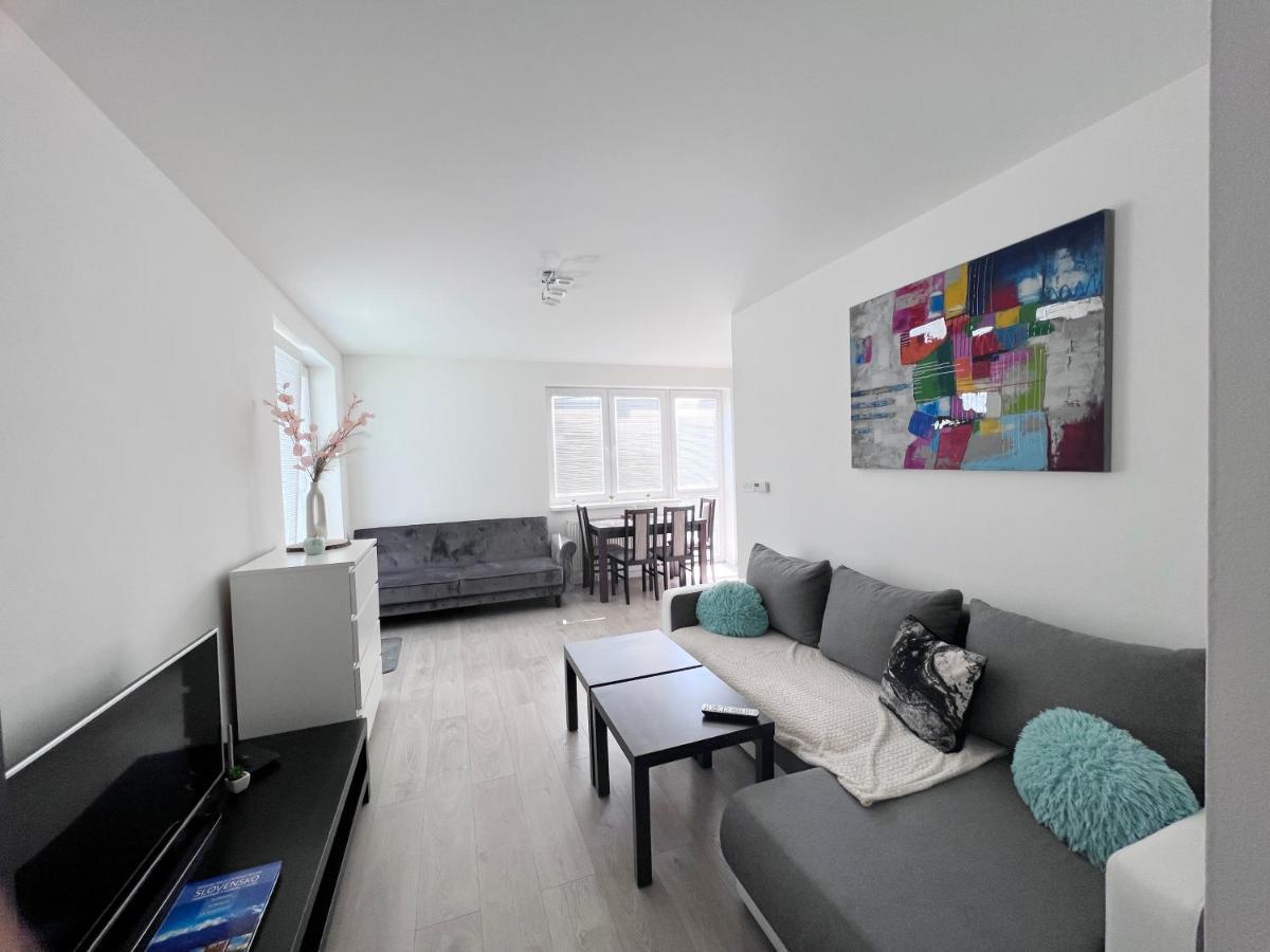 City Center Apartment With Nice Balcony Žilina Eksteriør bilde